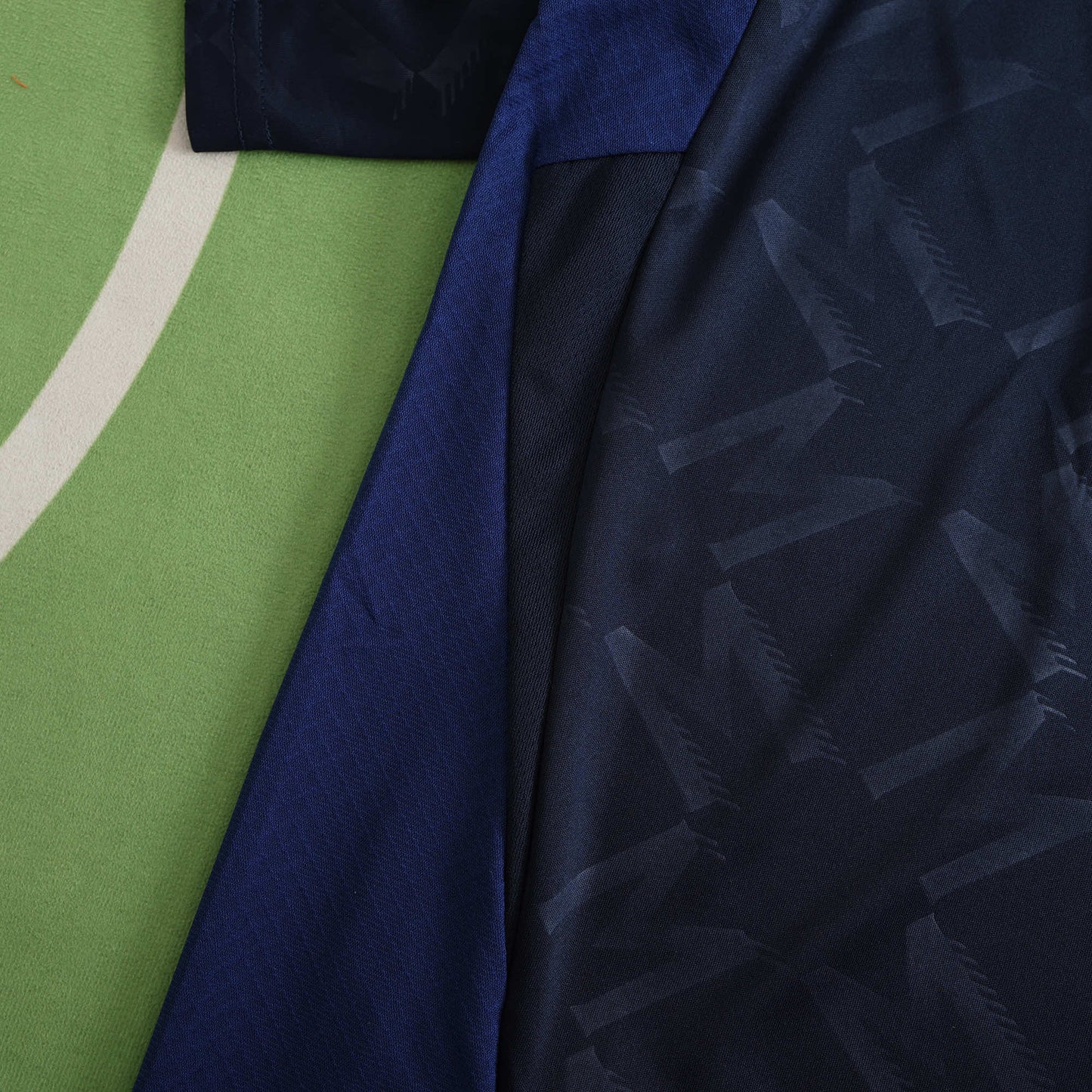 Manchester United 2024/25 Away Jersey - Fan Edition