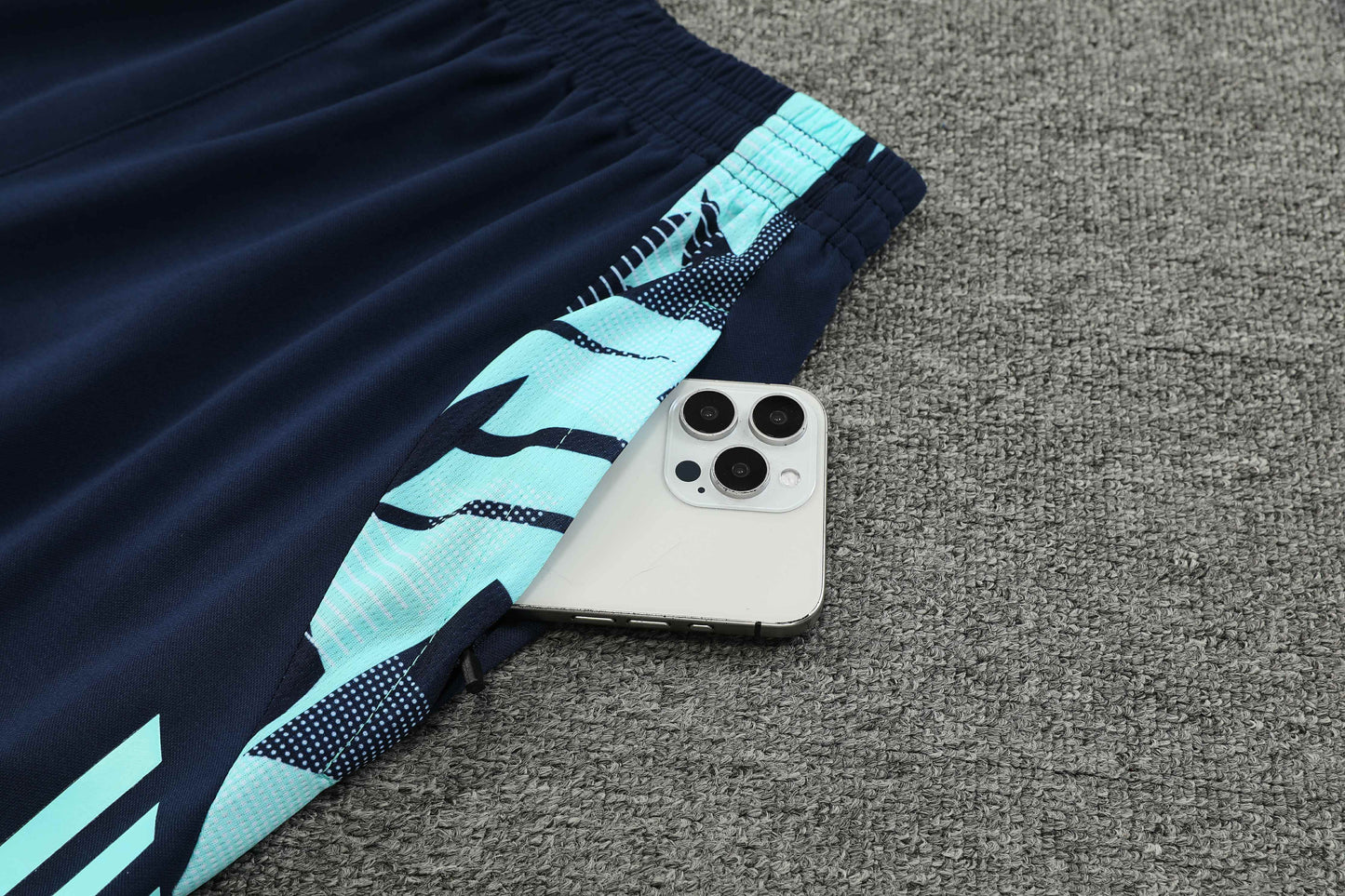 Real Madrid 2024/25 Training Vest Tracksuit (teal)