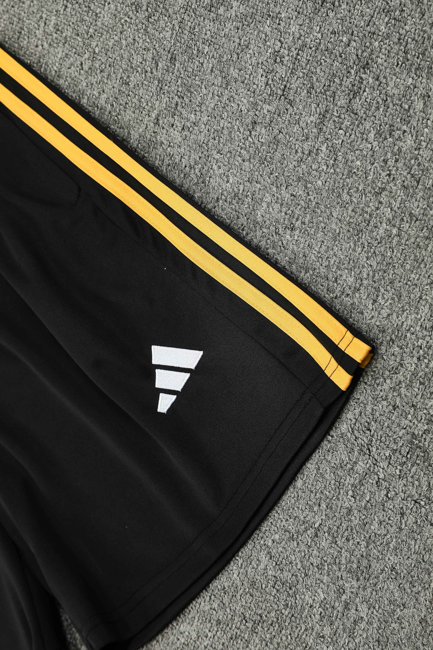 Real Madrid 2024/25 Training Vest Tracksuit (pink panther)