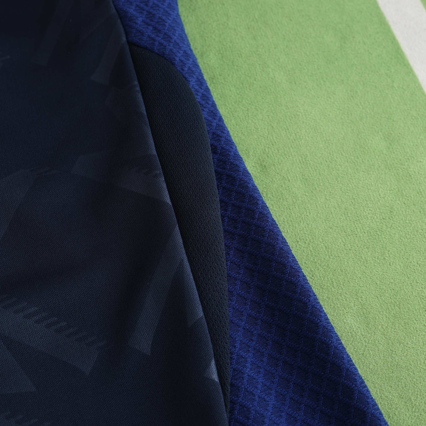 Manchester United 2024/25 Away Kit - Fan Edition (Kids)