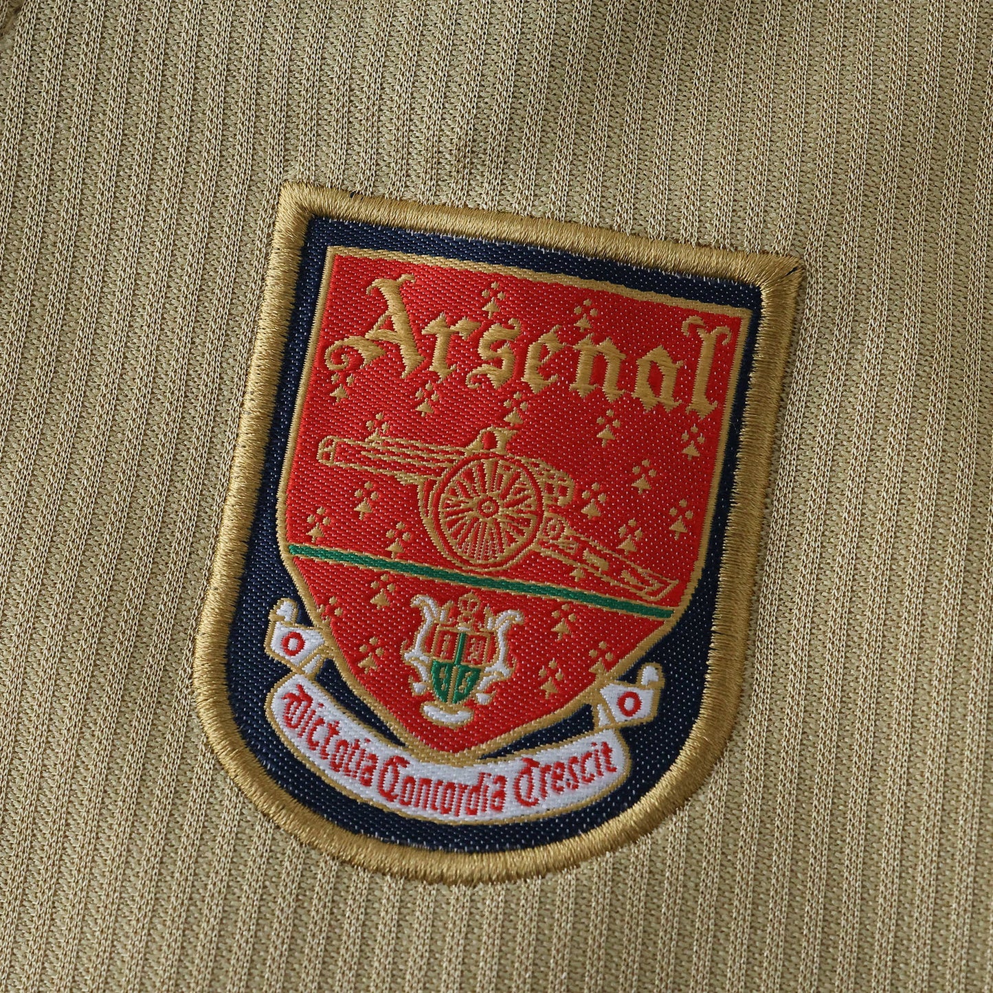 Arsenal 2001/02 Away Kit- Retro Edition (Kids)