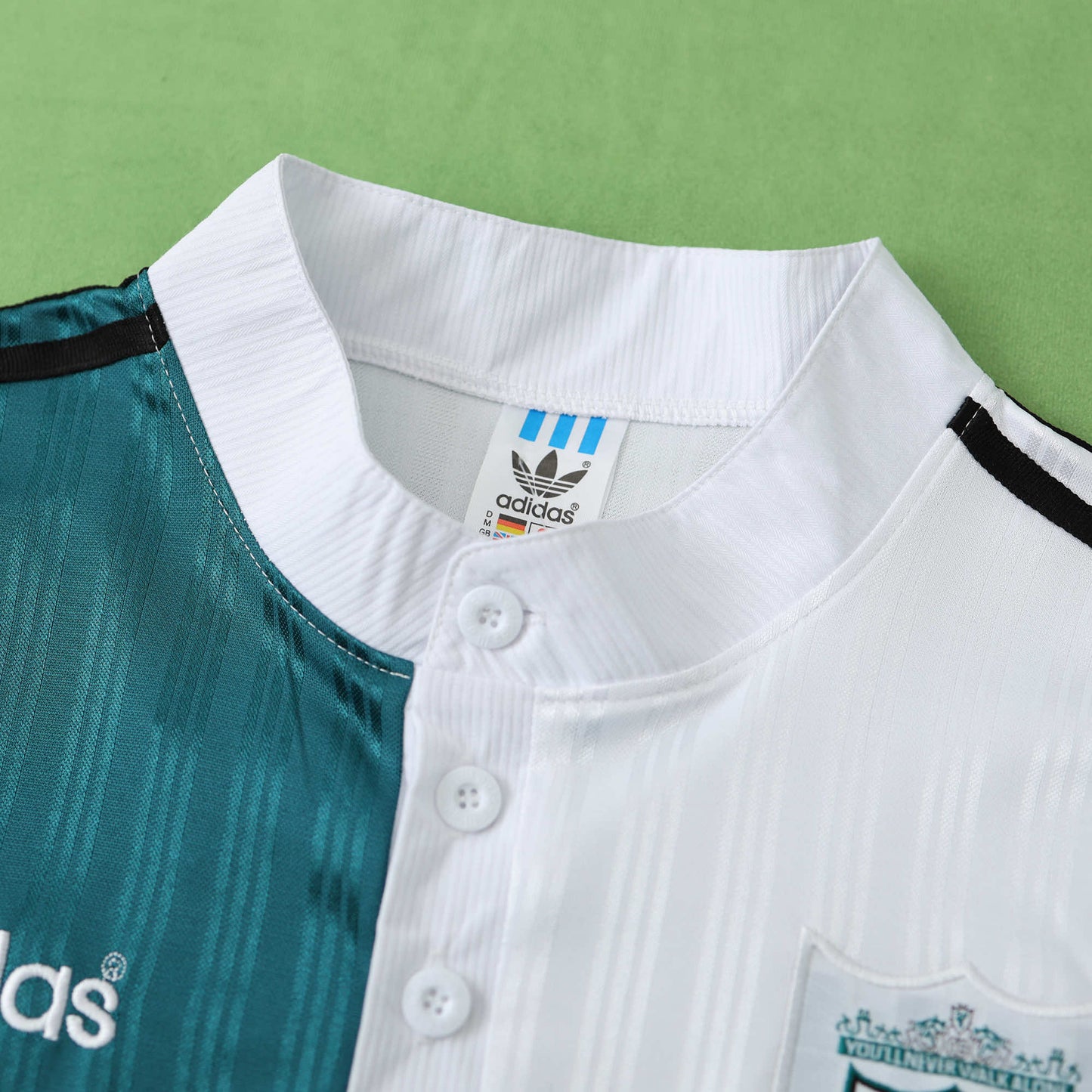 Liverpool 1995/96 Away Jersey - Retro Edition
