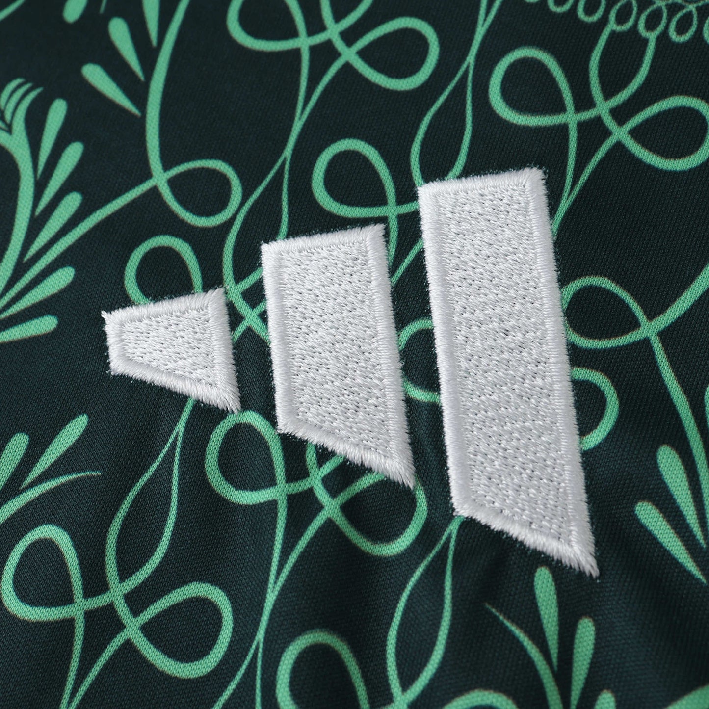 Algeria 2024/25 Away Jersey - Fan Edition