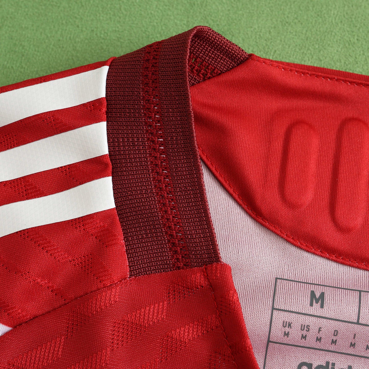 Manchester United 2024/25 Pink Waves Jersey - Special Edition