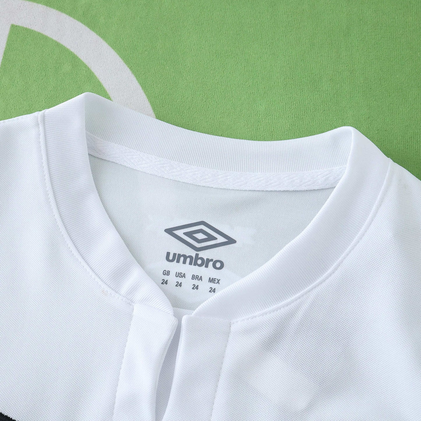 Santos FC 2024/25 Home Kit - Fan Edition (Kids)