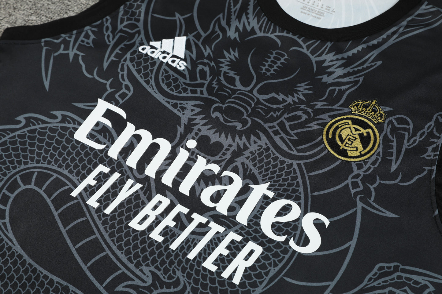 Real Madrid 2024/25 Training Vest Tracksuit (black dragon)